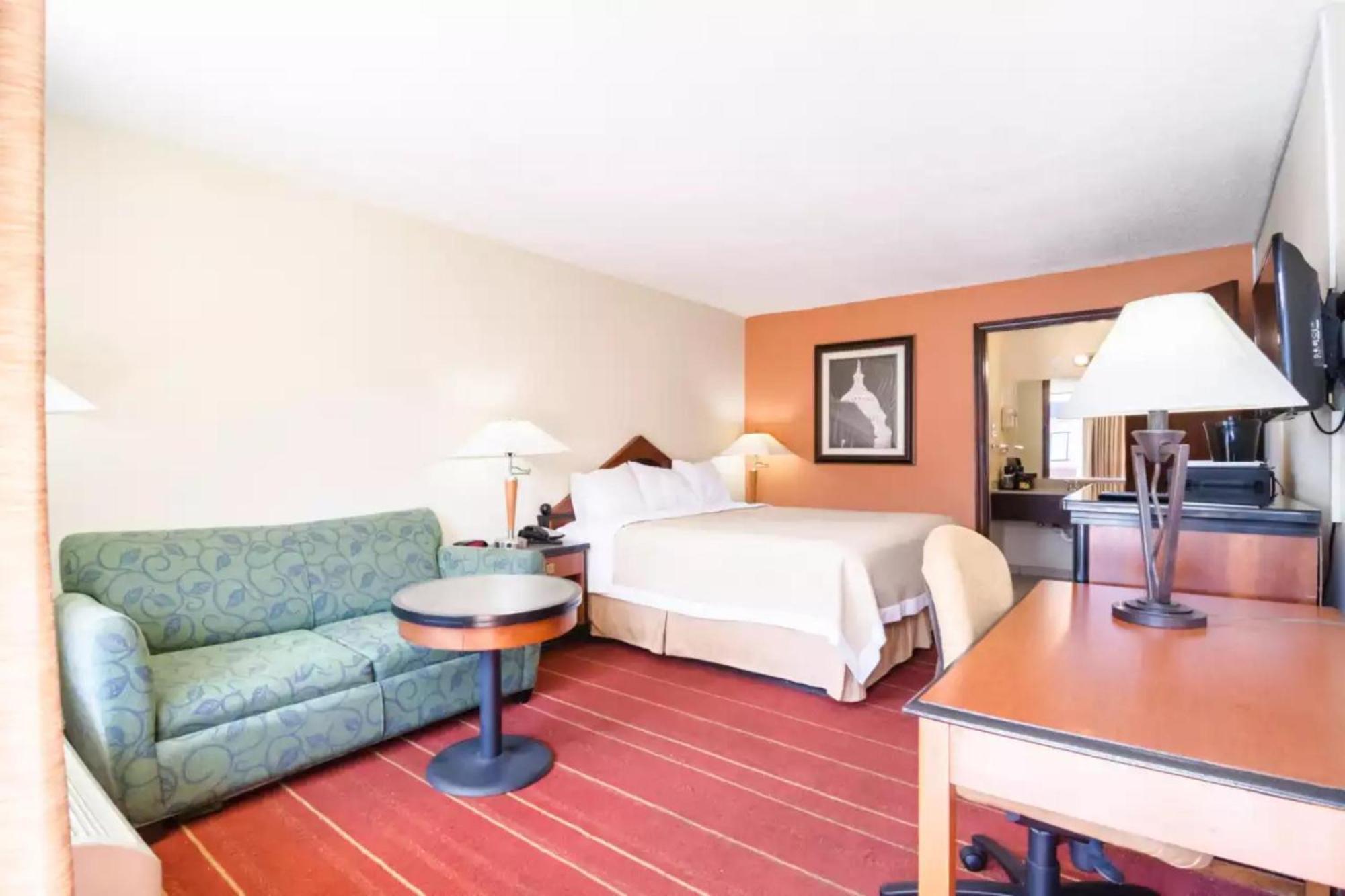 Oyo Hotel Greensboro East I 40 Exterior foto
